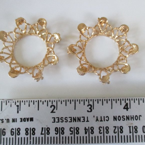 Shiny Gold Metal Egg Display Stands set of 2 holder for easter egg or ornaments - Picture 3 of 4